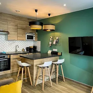  Appartement Rdc Avec Sa Terrasse Privée